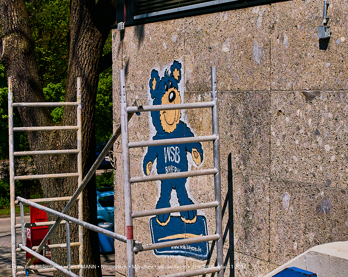 21.03.2017 - Abrissbaustelle Quiddezentrum in Neuperlach